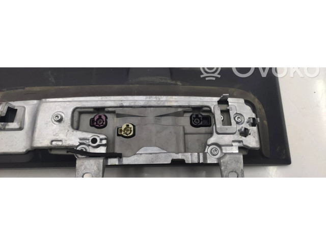 Дисплей    5A7B2D9, 5A2ECB9   BMW i4