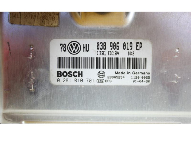 Řídící jednotka 038906019   Volkswagen PASSAT B5.5 2000