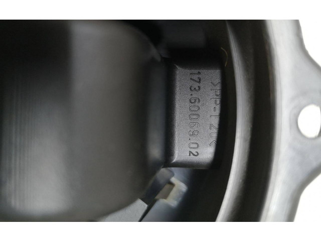 Вентилятор печки    MF0160700701   Mitsubishi Colt