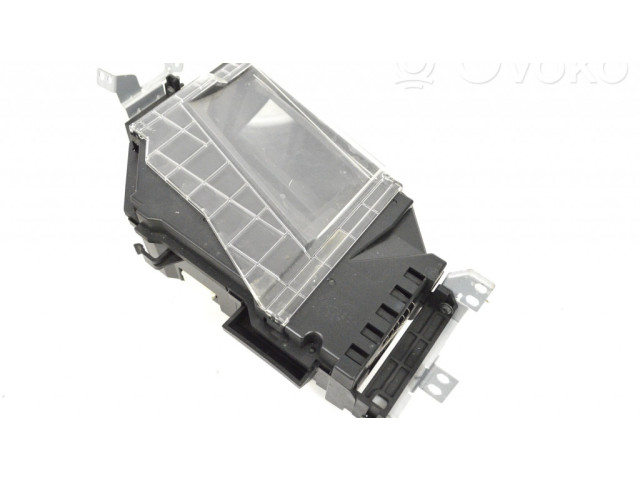 Дисплей    8310848020, 2575100314   Lexus RX 330 - 350 - 400H