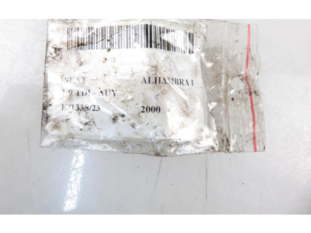 Форсунка 0414720029, 038130073AC    Seat Alhambra (Mk1)  AUY 