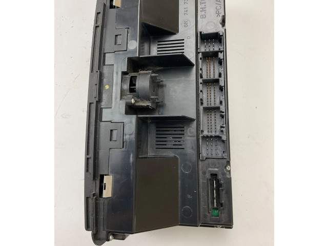 Блок управления климат-контролем 4E0820043A, 5HB00848001   Audi A8 S8 D3 4E