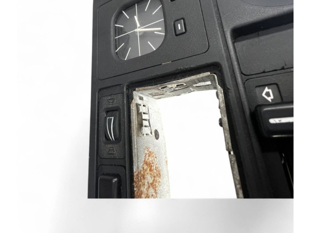 Блок управления климат-контролем 64111385878, 64111385872   BMW 3 E30