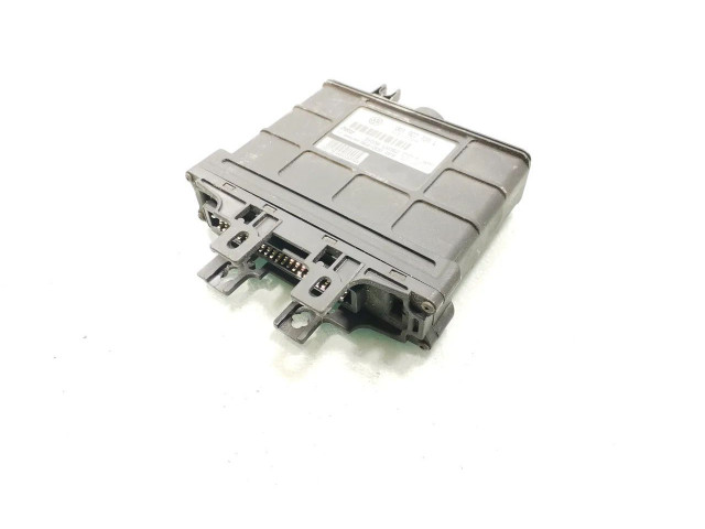 Блок управления коробкой передач 001927731L   Skoda Fabia Mk1 (6Y)