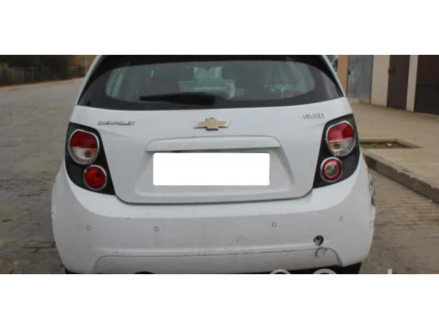 Моторчик заднего дворника     Chevrolet Astra