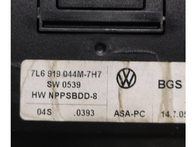 Дисплей    7L6919044M   Volkswagen Transporter - Caravelle T5
