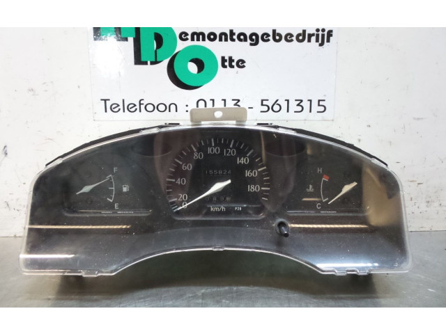 Přístrojová deska  Toyota Starlet (P90) V 1997 8380010200, 1573705381  