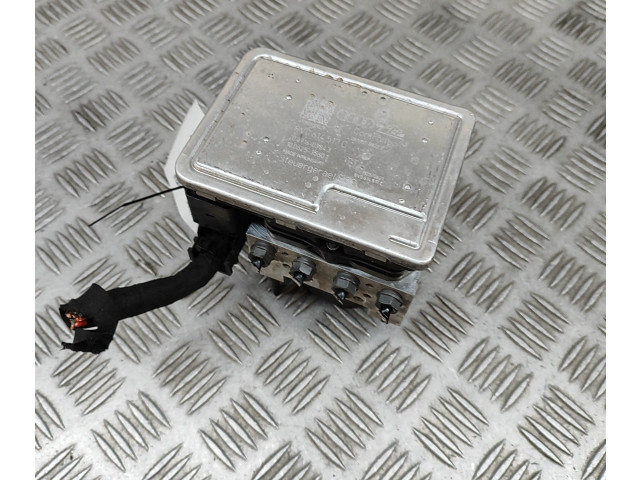 Jednotka ABS 8V0614517C   Audi RS3 2018