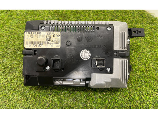 Дисплей    A2218700389, A2218700189   Mercedes-Benz S W221