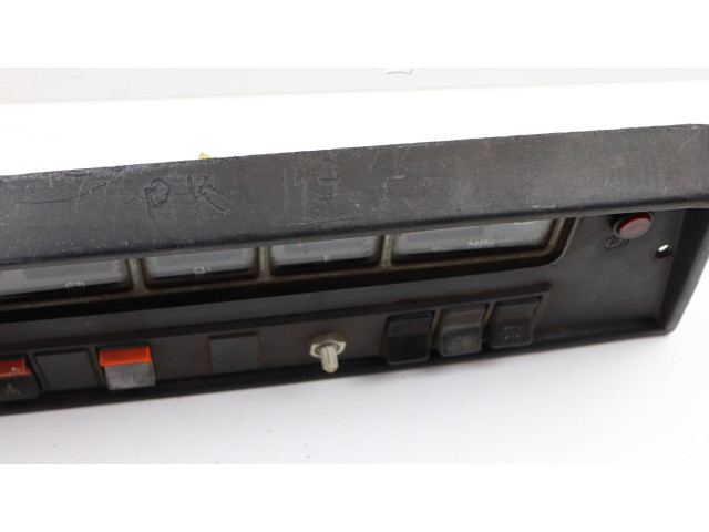 Přístrojová deska  FSO Polonez 1995   