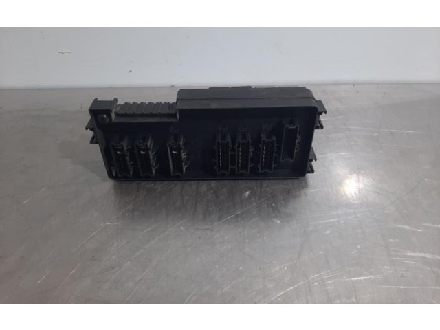   Pojistková skříňka A1645403372   Mercedes-Benz ML W164 2008