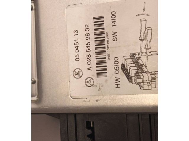   Pojistková skříňka A0285459832, 05045113   Mercede-Benz S W220 2001