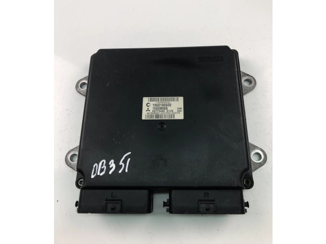 Блок управления двигателем ECU 1860186600   Mitsubishi Colt