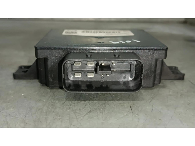 Řídící jednotka PE0318572, MODULOELECTRONICO   Mazda 3 II 2015