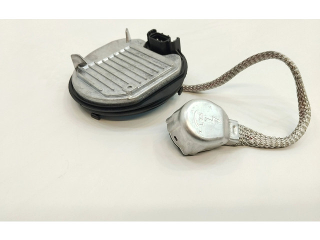 Блок управления Xenon 8596702010, 8596708020   Toyota Avensis T270 2017