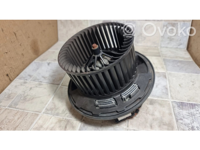 Вентилятор печки    6411693366312, 10462511   BMW X1 E84