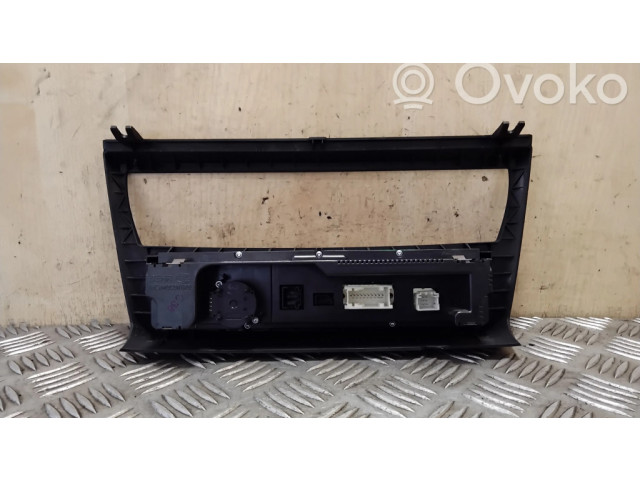 Блок управления климат-контролем 64113443981   BMW X3 E83