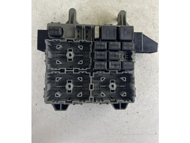 Блок предохранителей 56010436AE, 30959L   Jeep Cherokee III KJ    