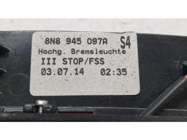 Дополнительный стоп сигнал Audi TT Mk1 8N8945097A 