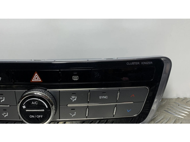 Блок управления климат-контролем 6871036000   SsangYong Rexton