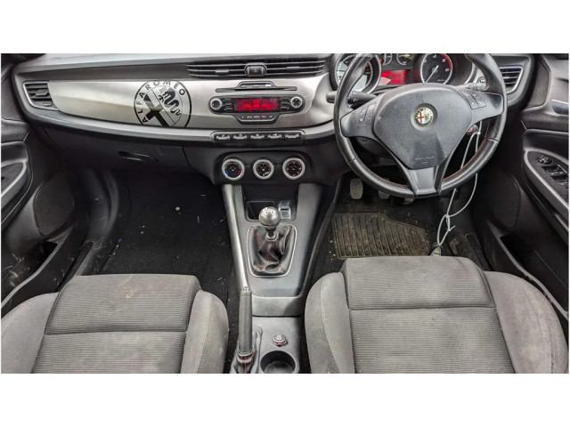 Přední maska  Alfa Romeo Alfetta 2013 156085891  