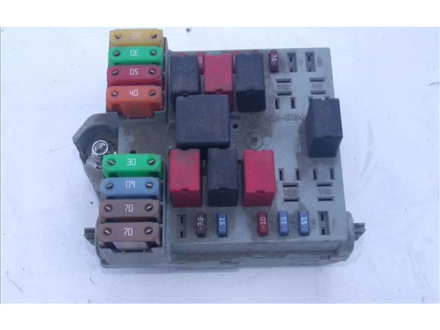 Блок предохранителей 51724649   Lancia Ypsilon    