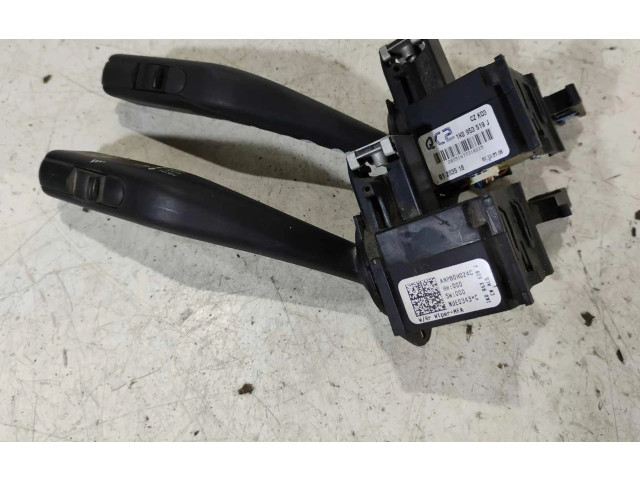 Ручка стеклоочистителей 1K0953519J   Volkswagen Touran III