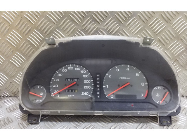 Přístrojová deska  Subaru Legacy 1996   