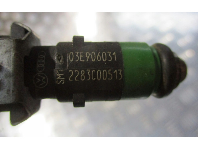 Топливная рампа 03E906031   Seat Ibiza III (6L)  