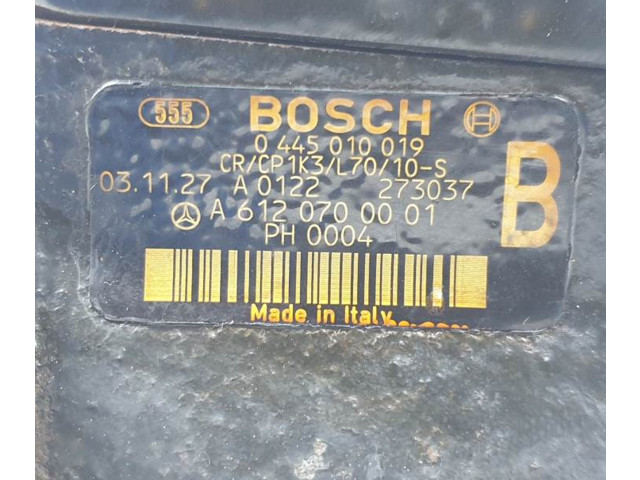 Vstřikovací čerpadlo A6120700001   Mercedes-Benz C W203    OM612962 