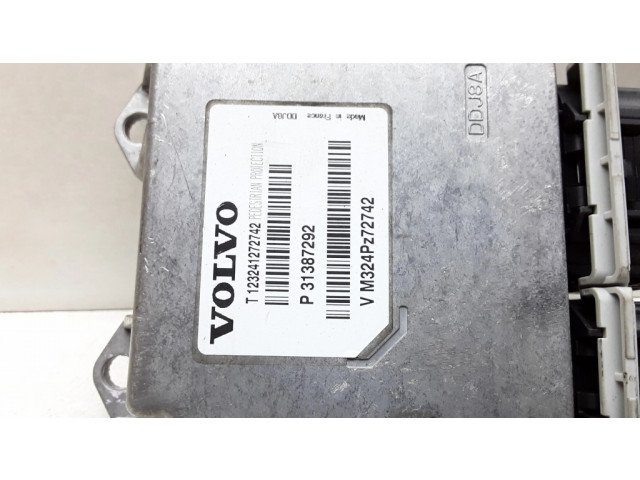 Блок подушек безопасности P31387292   Volvo V40