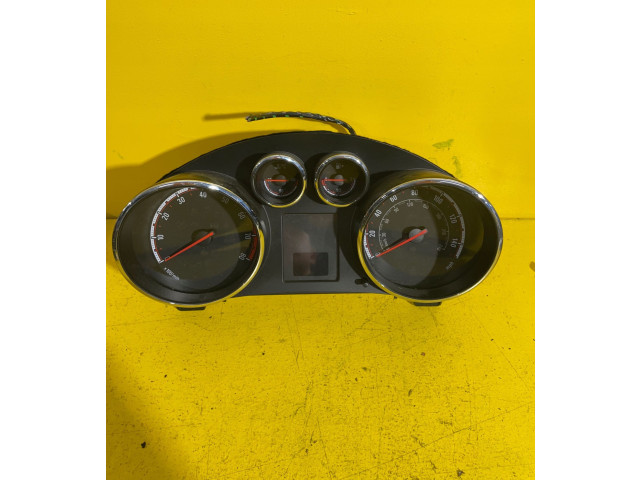 Панель приборов 118KM, RZ5R5P1K5   Opel Meriva B       