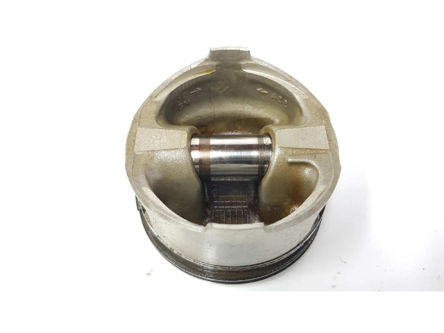 Píst 12553805   Cadillac STS Seville  pro benzínový motor   