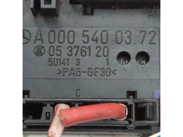   Pojistková skříňka A0005400372, 05376120   Mercedes-Benz E W210 1999