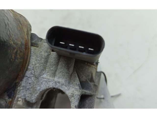 Моторчик дворников W000051184    Mercedes-Benz Vito Viano W447