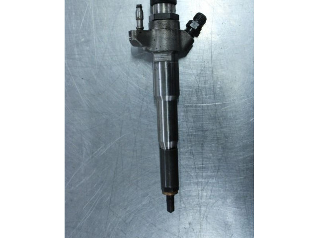Vstřikovač 166009567R   Nissan Navara D23     