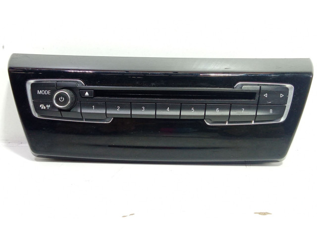 Řídící jednotka 937145504   BMW 2 F22 F23 2017