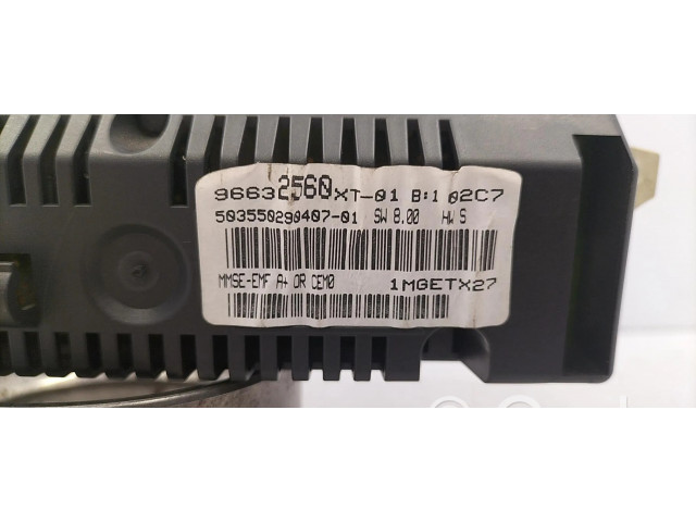 Дисплей    50355029040701   Citroen C3 Pluriel