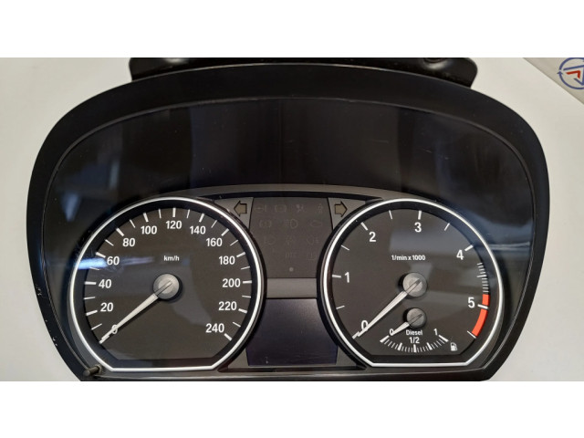 Přístrojová deska  BMW 1 E81 E87 2008 9166821, 62109166821  