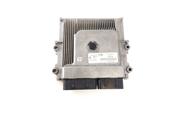 Блок управления двигателя 9834609880, 9815023380   Opel Corsa F