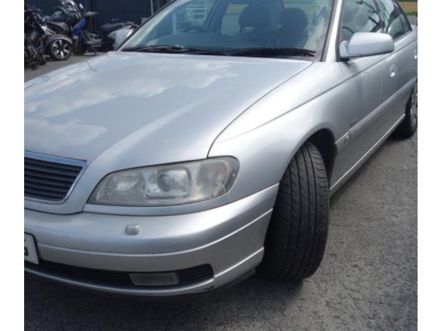 Моторчик дворников 90413242    Opel Omega B1