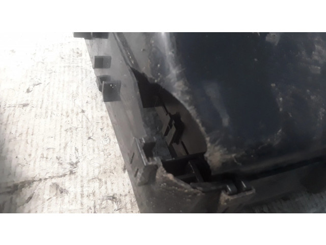 Блок предохранителей PR07400000, PR06102000   Citroen C-Crosser    