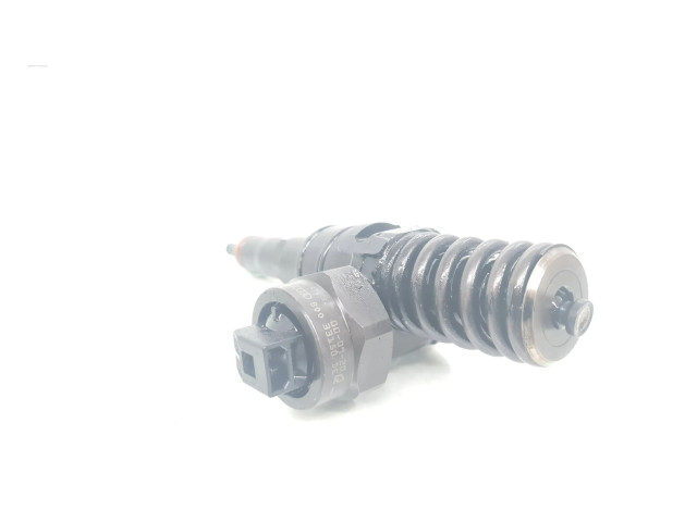 Vstřikovač 038130073H, 0414720014   Volkswagen Sharan  pro naftový motor 1.9 ANU 