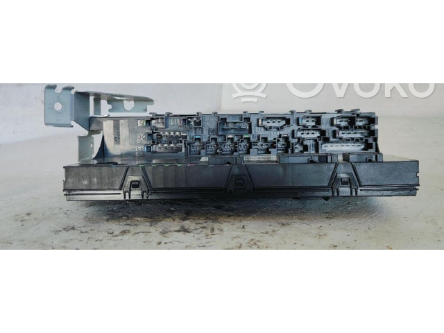 Блок предохранителей 2115452201   Mercedes-Benz E W211    