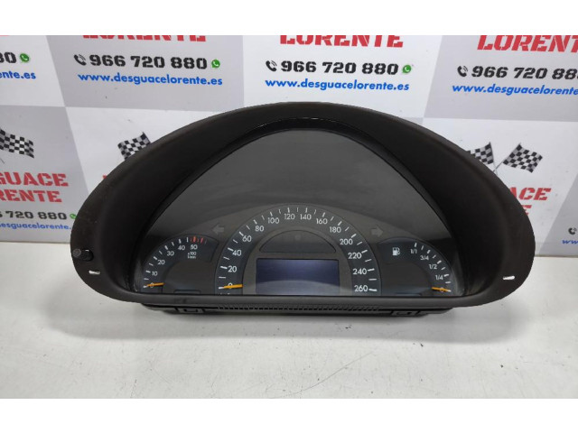 Přístrojová deska  Mercedes-Benz C W203 2000 A2035407011  
