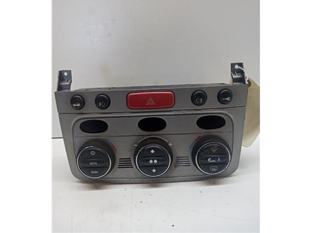 Блок управления климат-контролем 156051369, 01560513690   Alfa Romeo GT