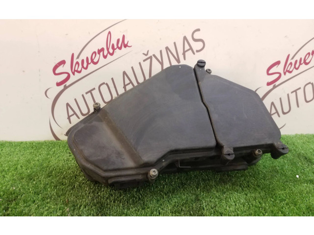   Pojistková skříňka 7L0937615, 7L0937576A   Porsche Cayenne (92A) 2013