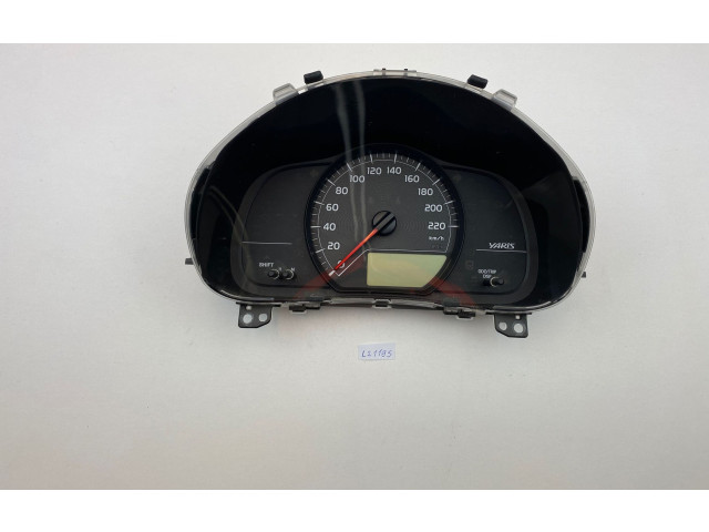 Přístrojová deska  Toyota Yaris 2013 838000DQ10, MB1575505297  