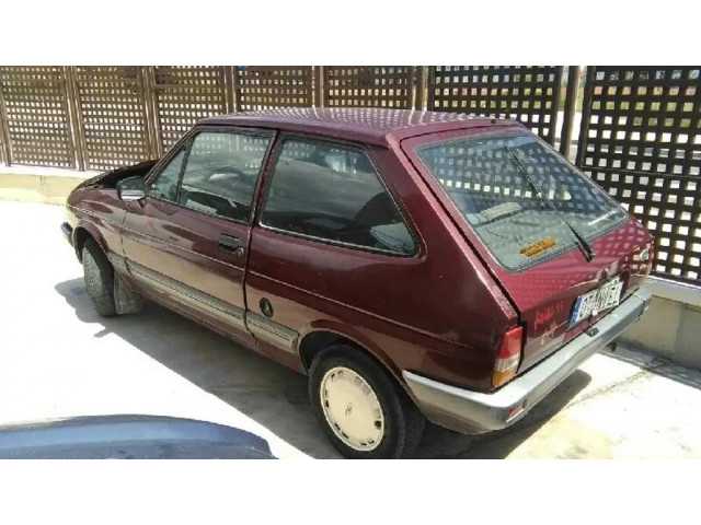 Задний фонарь      Ford Fiesta   1984-1988 года