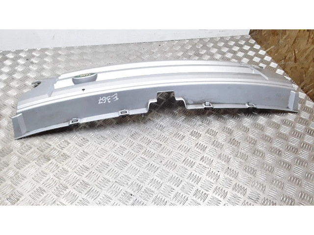 Передняя решётка Land Rover Discovery 3 - LR3 2005-2009 года dhb000274xxx      